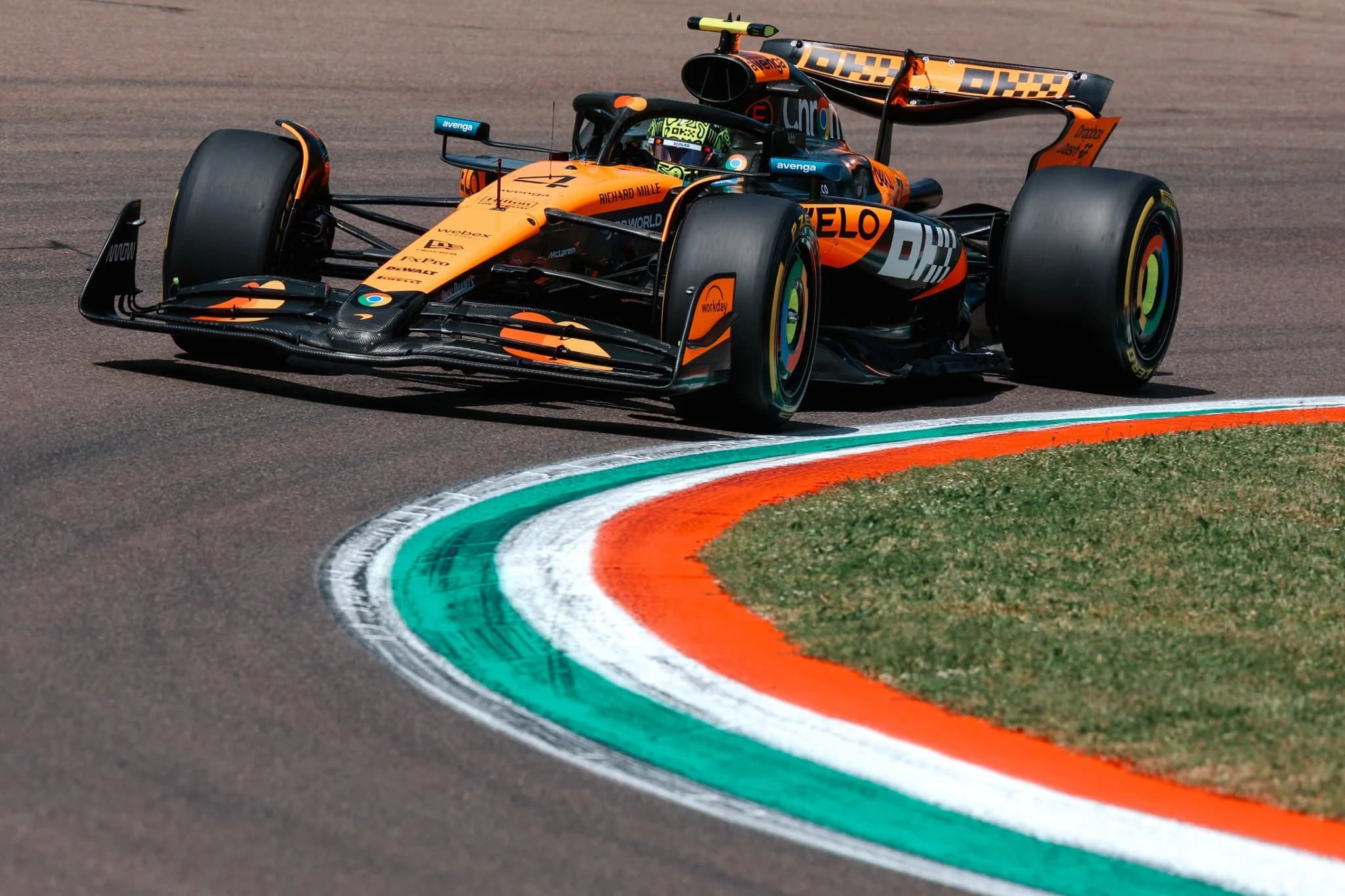 Lando Norris fue el más rápido de los Libres 3 en Imola