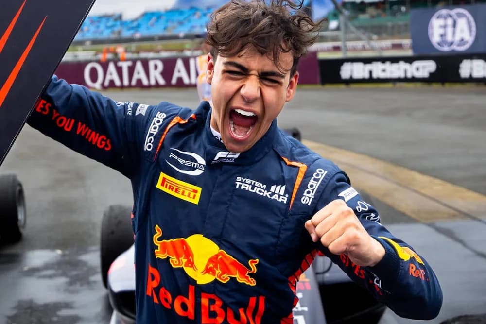 Red Bull prepara el debut de Arvid Lindblad en Fórmula 1